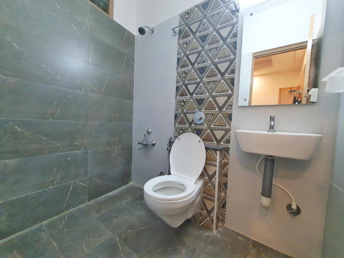 Stay Court - Business Class Hotel - Near Central Railway Station Chennai Bagian luar foto